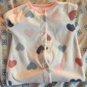 💥3 for$20 Baby girl Carter’s Sleeper feet in!